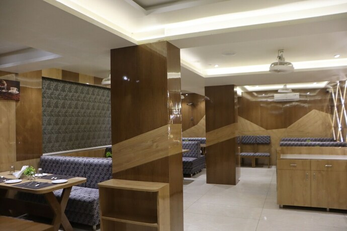 Imagen general del Hotel The Royal Castle Plaza. Foto 4