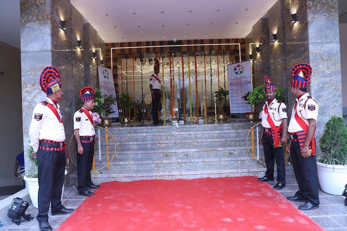 Imagen general del Hotel The Royal Class. Foto 2