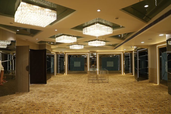 Imagen de los interiores del Hotel The Royal Class. Foto 10