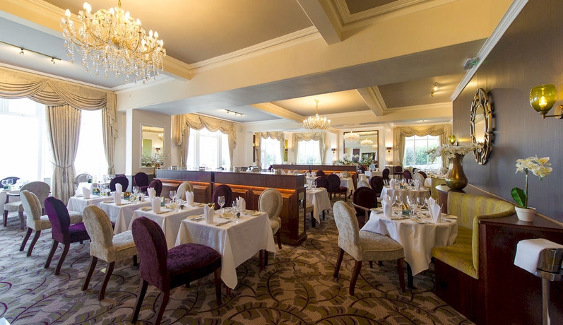 Imagen del bar/restaurante del Hotel The Royal Duchy. Foto 6