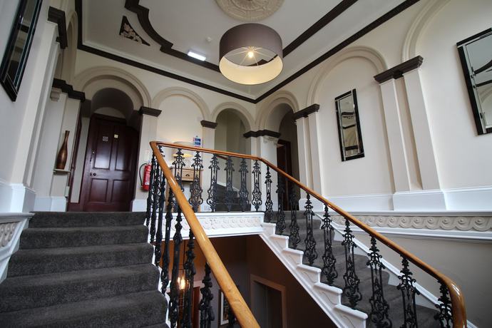 Imagen de los interiores del Hotel The Royal, Elgin. Foto 19