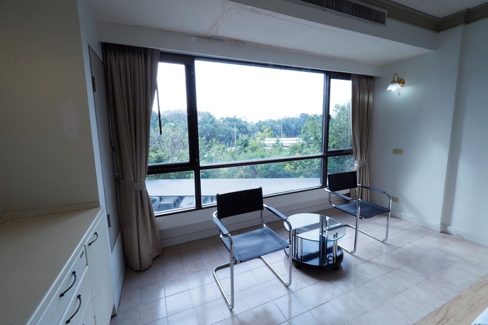 Imagen de la habitación del Hotel The Royal Gems Golf Resort. Foto 6