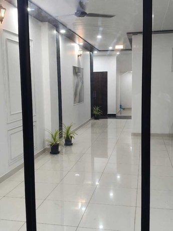 Imagen de los interiores del Hotel The Royal Harmony. Foto 15