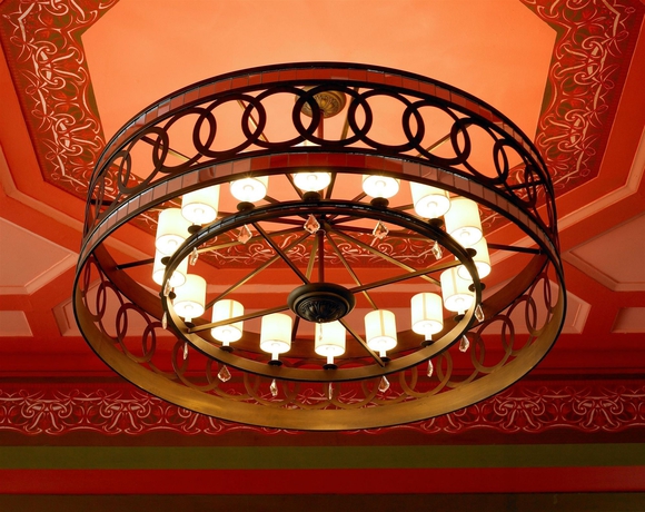 Imagen de los interiores del Hotel The Royal Hawaiian, A Luxury Collection Resort, Waikiki. Foto 12