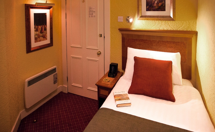 Imagen de la habitación del Hotel The Royal Highland. Foto 8