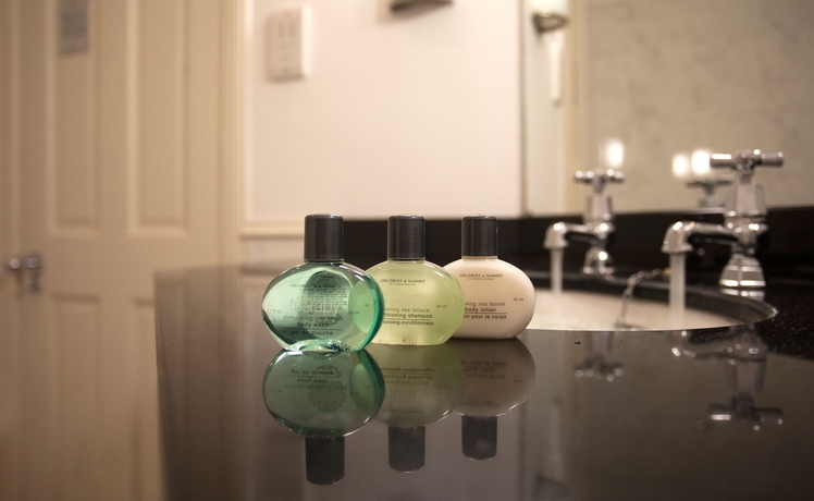 Imagen de la habitación del Hotel The Royal Highland. Foto 16