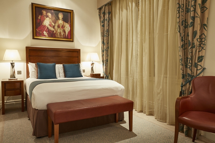 Imagen de la habitación del Hotel The Royal Horseguards, London. Foto 10