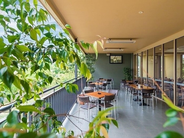 Imagen del bar/restaurante del Hotel The Royal Hotel Springwood. Foto 2