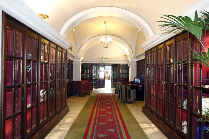 Imagen de los interiores del Hotel The Royal Hull. Foto 14