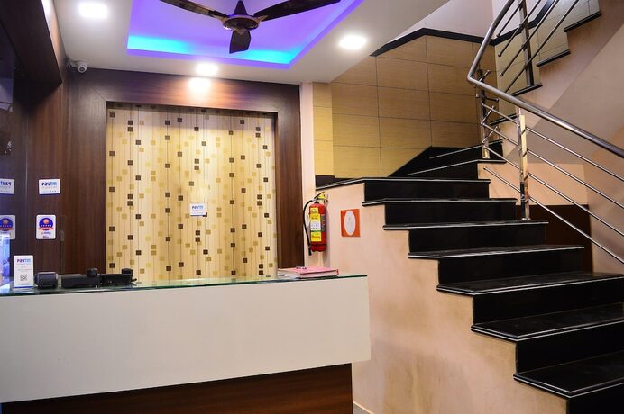 Imagen general del Hotel The Royal Inn, Ujjain. Foto 1