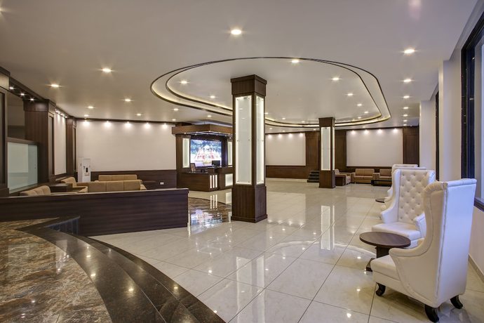 Imagen de los interiores del Hotel The Royal Krishna. Foto 18