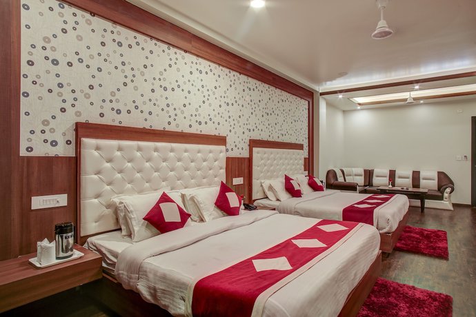 Imagen de la habitación del Hotel The Royal Krishna. Foto 10