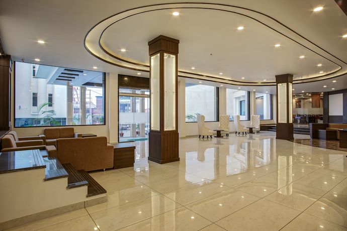 Imagen de los interiores del Hotel The Royal Krishna. Foto 19