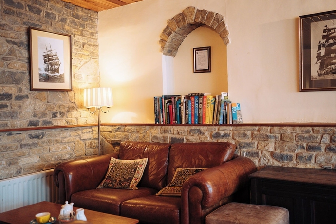 Imagen de los interiores del Hotel The Royal Lion. Foto 18