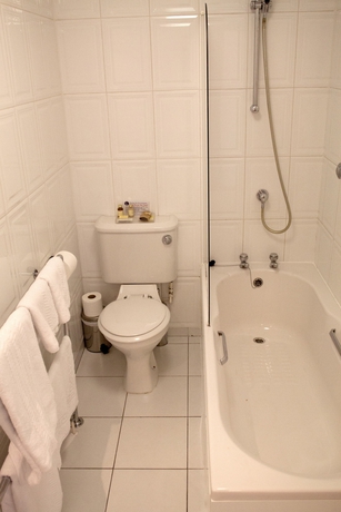 Imagen de la habitación del Hotel The Royal, Litherland. Foto 15