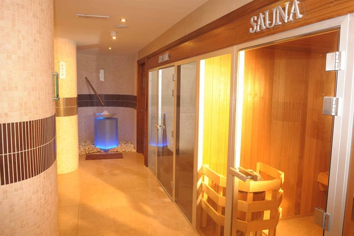 Imagen general del Hotel The Royal Marine. Foto 2