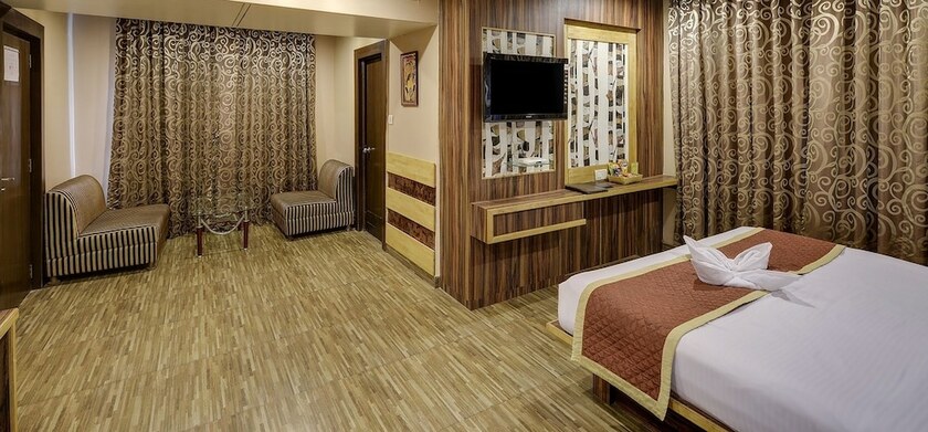 Imagen general del Hotel The Royal Melange Beacon. Foto 6