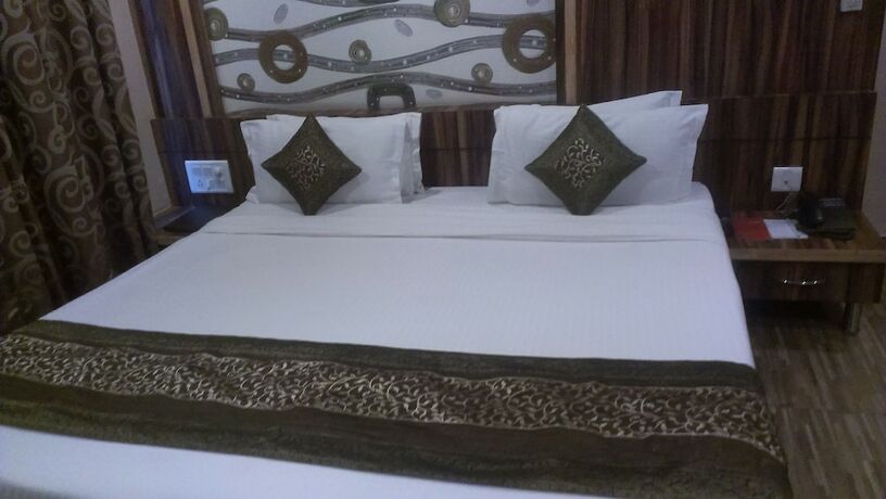 Imagen general del Hotel The Royal Melange Beacon. Foto 9