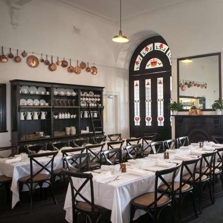 Imagen del bar/restaurante del Hotel The Royal, Mornington. Foto 6