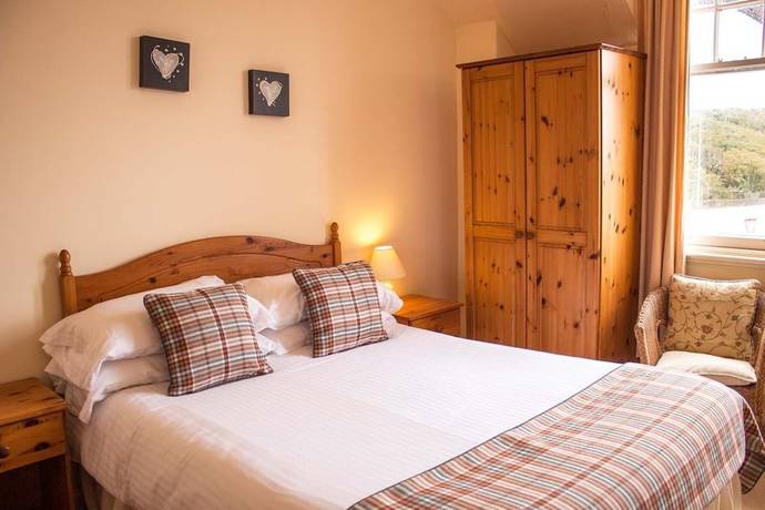 Imagen general del Hotel The Royal Oak, Cullen. Foto 1
