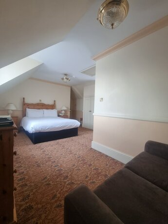 Imagen general del Hotel The Royal Oak. Foto 6