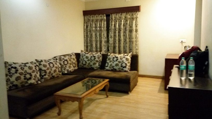 Imagen de los interiores del Hotel The Royal Orchid, Dzongkhag Thromde. Foto 10