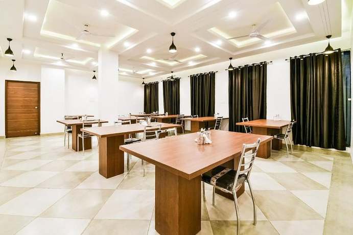 Imagen de los interiores del Hotel The Royal Palace, Damdhar. Foto 20