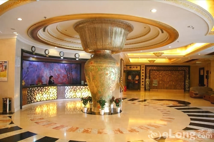 Imagen de los interiores del Hotel The Royal Palace, Niuwangmiao. Foto 12