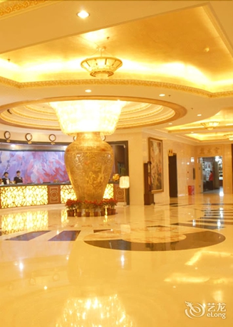 Imagen de los interiores del Hotel The Royal Palace, Niuwangmiao. Foto 17