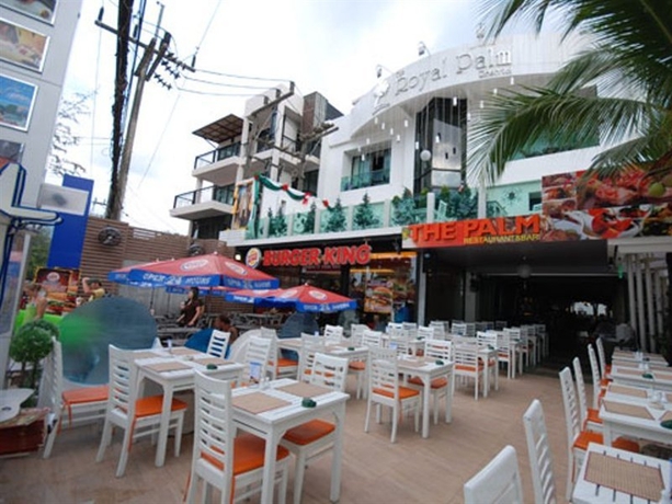 Imagen general del Hotel The Royal Palm Beach Front. Foto 6