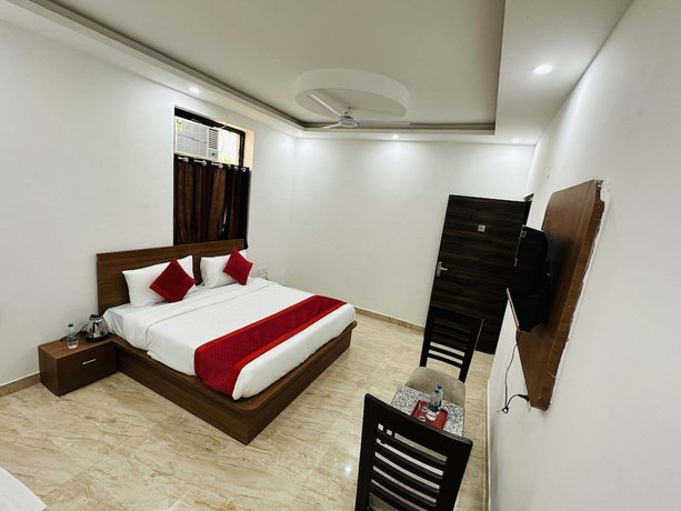 Imagen de la habitación del Hotel The Royal Palm. Foto 3