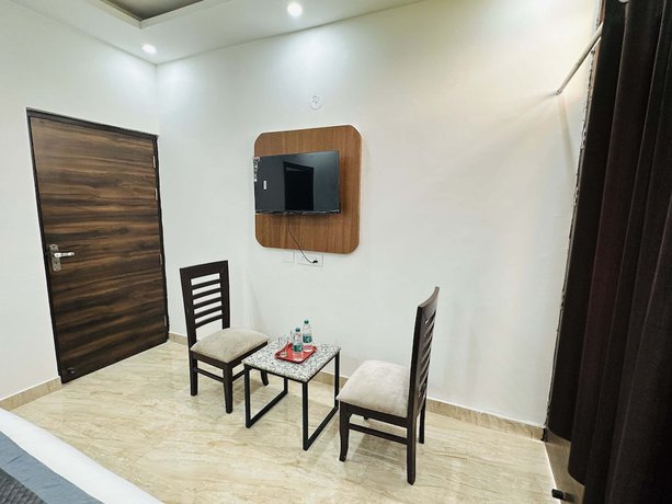 Imagen de la habitación del Hotel The Royal Palm. Foto 4