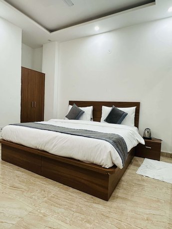 Imagen de la habitación del Hotel The Royal Palm. Foto 7