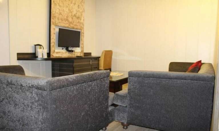 Imagen general del Hotel The Royal Paradise. Foto 4