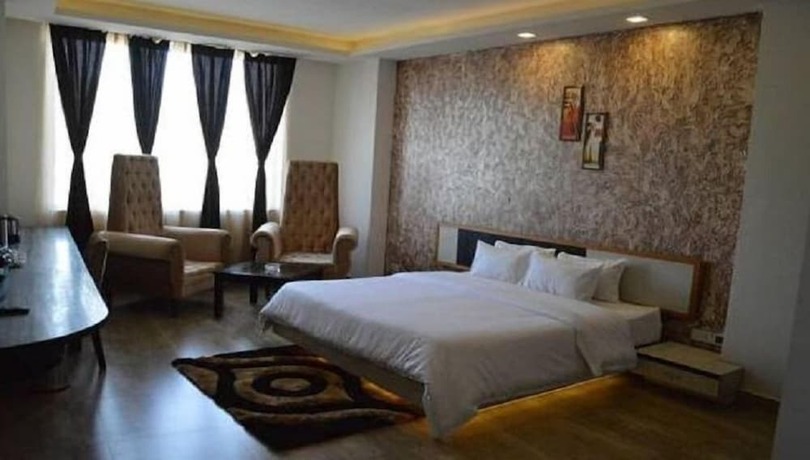 Imagen general del Hotel The Royal Paradise. Foto 7