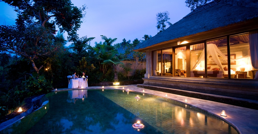 Imagen de la piscina del Hotel The Royal Pita Maha. Foto 15