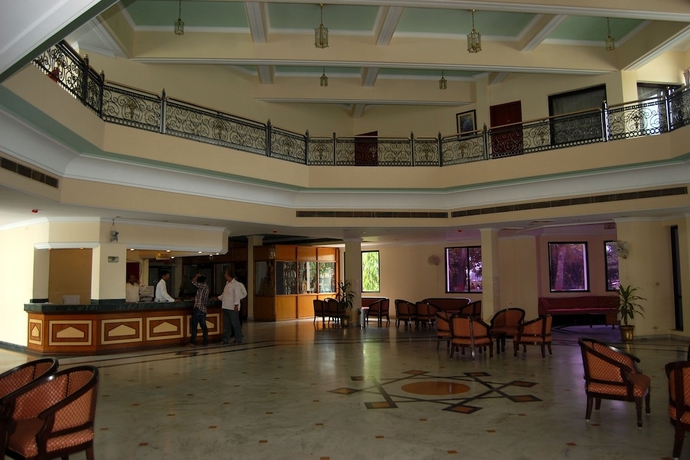 Imagen de los interiores del Hotel The Royal Residency, Bodhgaya. Foto 17