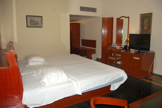 Imagen de la habitación del Hotel The Royal Residency, Bodhgaya. Foto 11