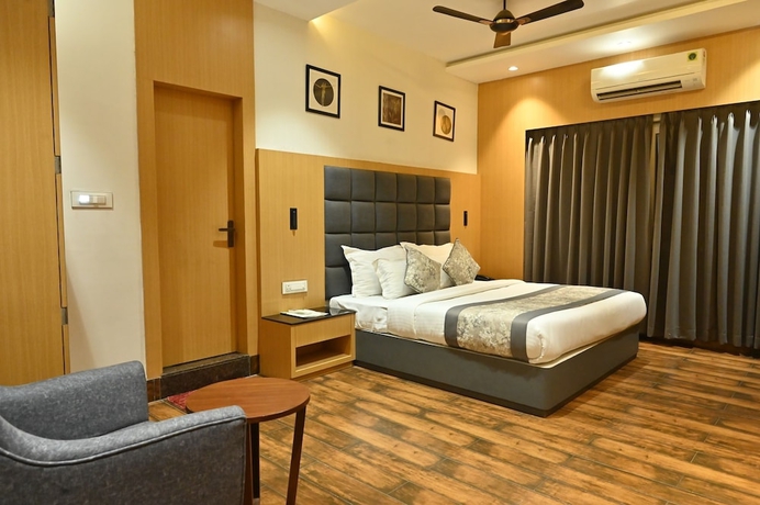 Imagen de la habitación del Hotel The Royal Residency, Katihar. Foto 5