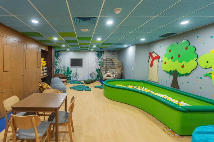 Imagen general del Hotel The Royal Sands. Foto 11