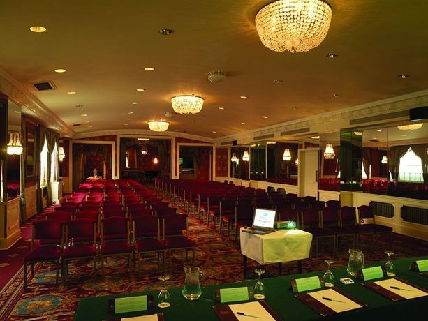 Imagen de los interiores del Hotel The Royal, Scarborough. Foto 4