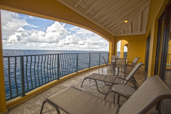 Imagen de los exteriores del Hotel The Royal Sea Aquarium Resort. Foto 13