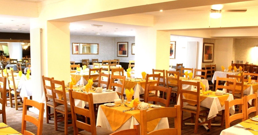 Imagen del bar/restaurante del Hotel The Royal Seabank. Foto 4