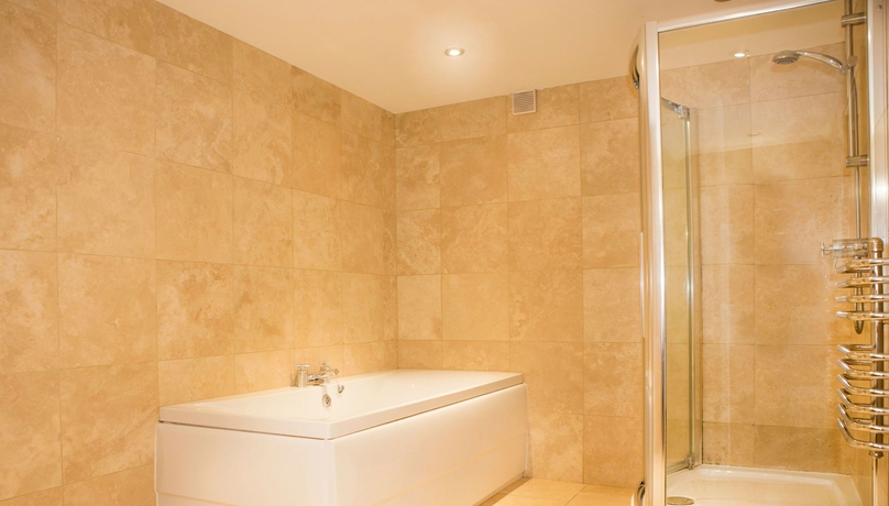 Imagen de la habitación del Hotel The Royal Seabank. Foto 19