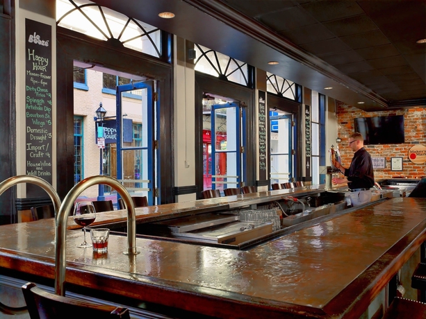 Imagen de los interiores del Hotel The Royal Sonesta New Orleans. Foto 13