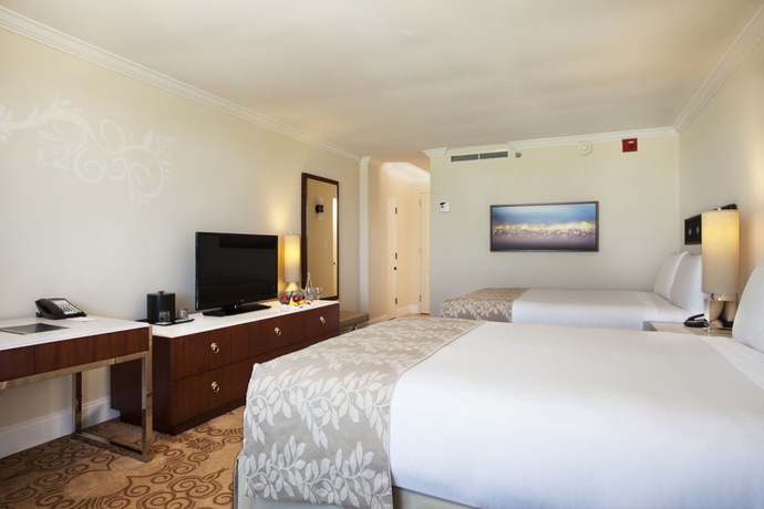 Imagen de la habitación del Hotel The Royal Sonesta San Juan. Foto 10