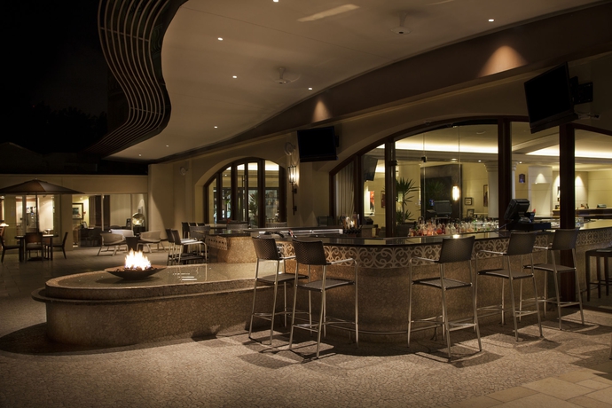 Imagen del bar/restaurante del Hotel The Royal Sonesta San Juan. Foto 3