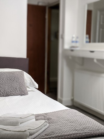 Imagen de la habitación del Hotel The Royal Station. Foto 3