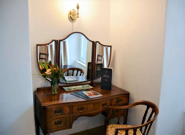 Imagen de la habitación del Hotel The Royal Station. Foto 18