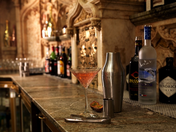 Imagen del bar/restaurante del Hotel The Royal Toby. Foto 2